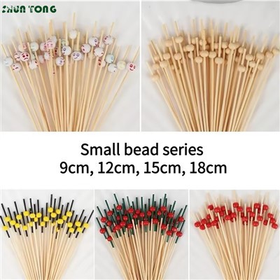 Bambusa kokteiļu iesmi